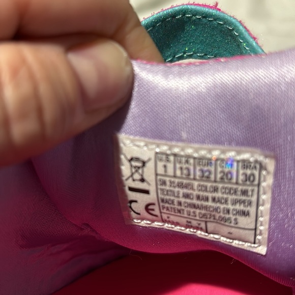 Twinkle toes 1 sparkle 3 velcro strap closure shoe that blinks on impact nwt - Picture 7 of 7